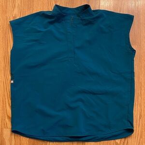 women's Pacific Blue Rafaela™ - Oversized Scrub Top - S / Pacific Blue